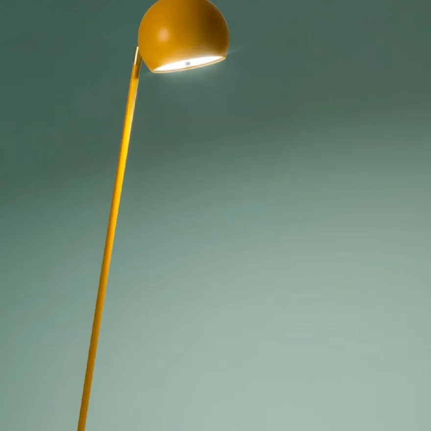 ATRAX Moderne Bodenstehleuchte mit beweglichem Licht