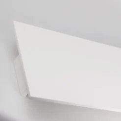 BRANCO Lange Wandleuchte mit LED Up- und Downlight