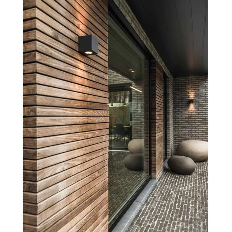 BRIX OUT IP65 Quadratische LED Wandleuchte - 2-flammig