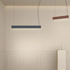 DUNE X Lineare Hängeleuchte mit gewellter Front