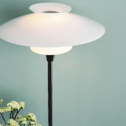 HÜVET Skandinavische Design Stehlampe