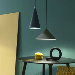 JEENA Moderne Pendelleuchte mit spitzem Kegelschirm