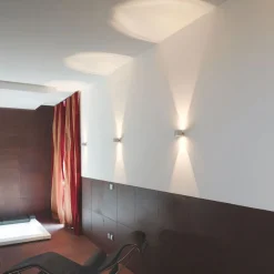 LELY Effektvolle Wandleuchte