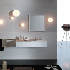 LUNAR Italienische Wandleuchte mit Opalkugel