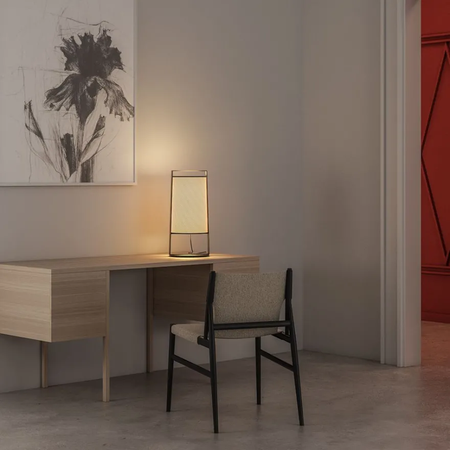 MACAO Schlichte Tischleuchte mit Stoffschirm in Weiß oder Beige mit schwarzem Netz