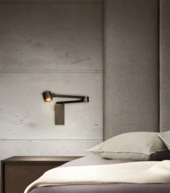 MANHATTEN Wandleuchte mit flexiblen Wandarm in Bronze