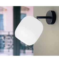 MUREA Verstellbare Wandleuchte aus Opalglas