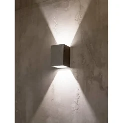 ORTHO MINI Kleine LED Beton-Wandleuchte