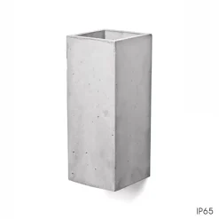 ORTHO 65 Zweistrahlige Beton-Außenleuchte