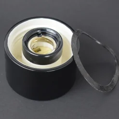 PURE Badleuchte aus Porzellan IP54