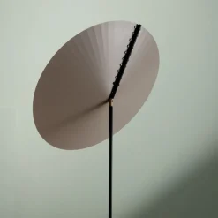 RONIN Moderne Design-Stehleuchte