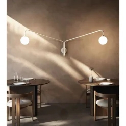 SAN BABILA Wandlampe mit zwei langen Auslegern