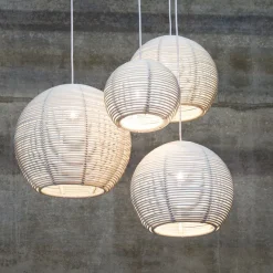 SANGHA Leuchte aus Rattan