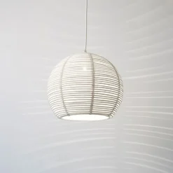 SANGHA Leuchte aus Rattan