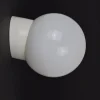 TED Robuste Feuchtraum- oder Aussenlampe mit Milchglas