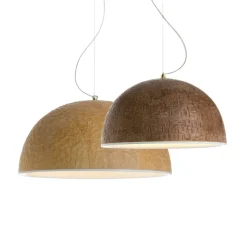 TICK Skulpturale Pendelleuchte aus Holz