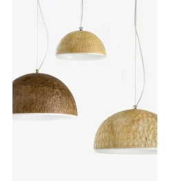 TICK Skulpturale Pendelleuchte aus Holz