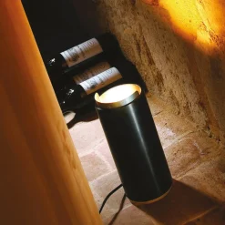 TUBE T Kleine Design-Stehleuchte in zylindischer Form